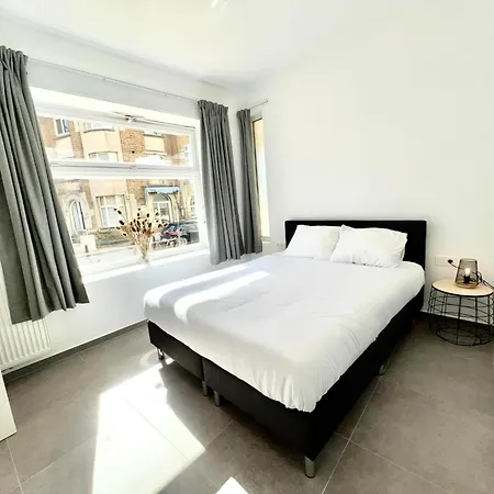 Apartment Family On The Ground Floor With Terrace - Panne A Cote