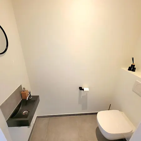 Apartment Family On The Ground Floor With Terrace - Panne A Cote
